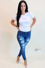 Load image into Gallery viewer, Perfect Blues Distressed Women&#39;s Jeans